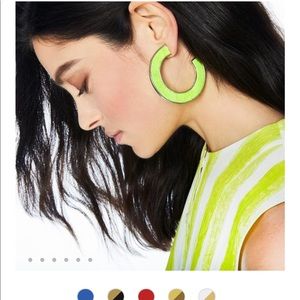 Mignonne Gavigan Fiona Earrings - neon yellow